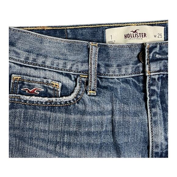 Hollister Jean Shorts Denim Festival Summer Beach Casual Cut Off 1 25 Distressed - Picture 2 of 4